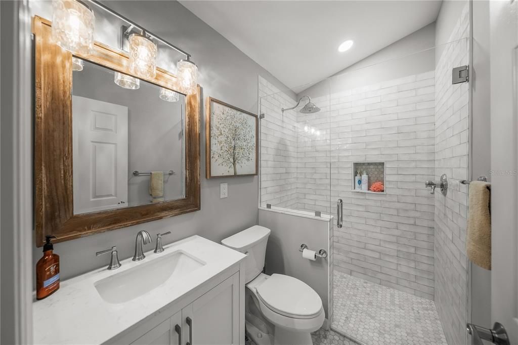 For Sale: $2,790,000 (5 beds, 5 baths, 4828 Square Feet)