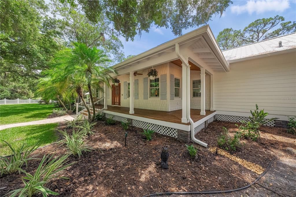 For Sale: $2,790,000 (5 beds, 5 baths, 4828 Square Feet)