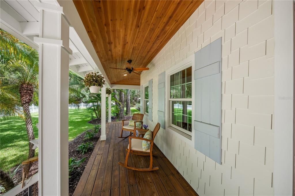 For Sale: $2,790,000 (5 beds, 5 baths, 4828 Square Feet)