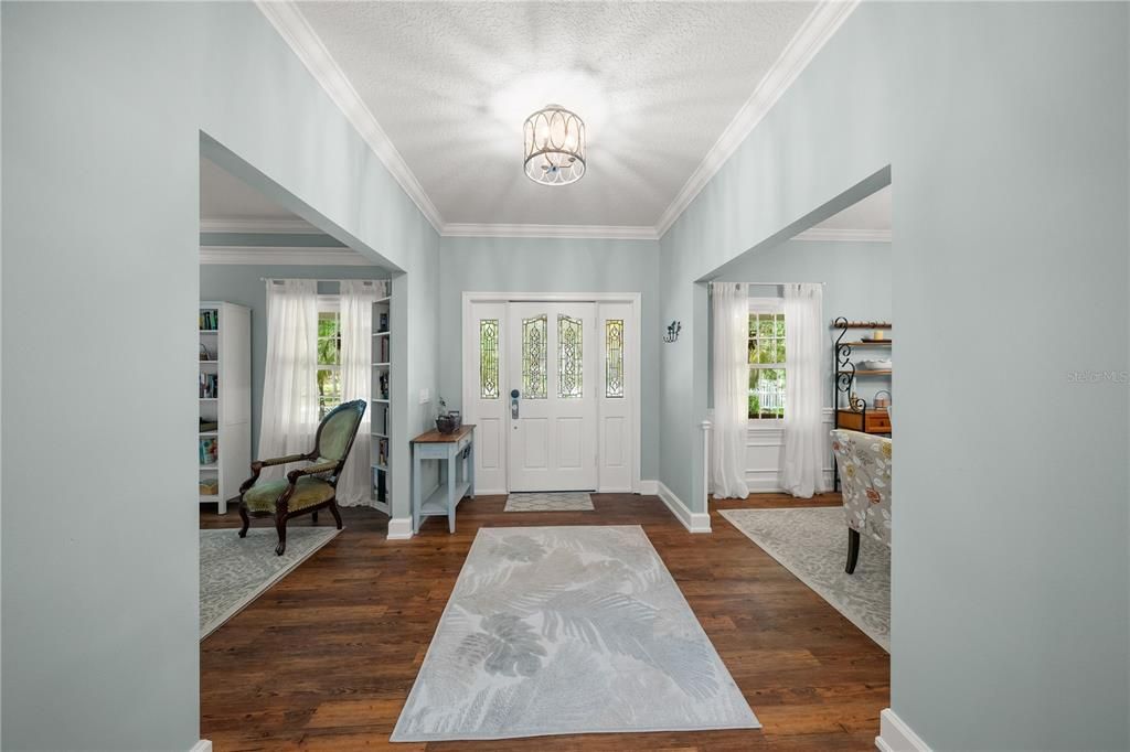For Sale: $2,790,000 (5 beds, 5 baths, 4828 Square Feet)