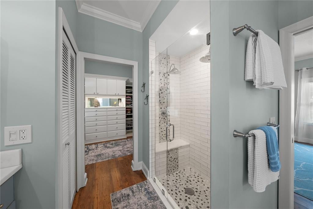 For Sale: $2,790,000 (5 beds, 5 baths, 4828 Square Feet)