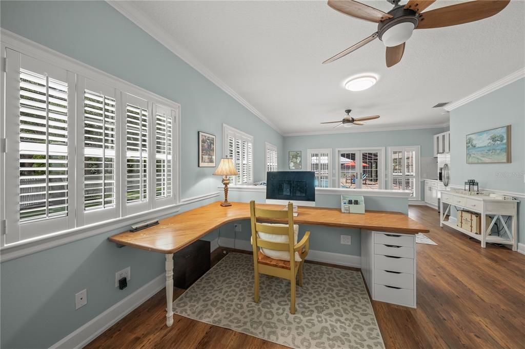 For Sale: $2,790,000 (5 beds, 5 baths, 4828 Square Feet)