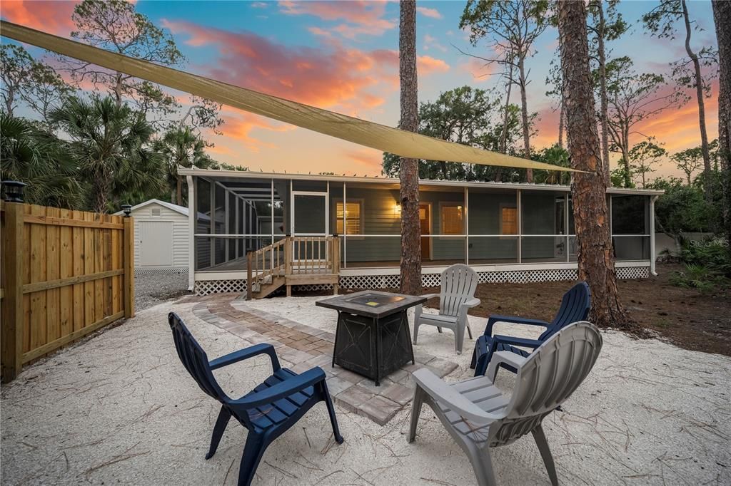 For Sale: $2,790,000 (5 beds, 5 baths, 4828 Square Feet)