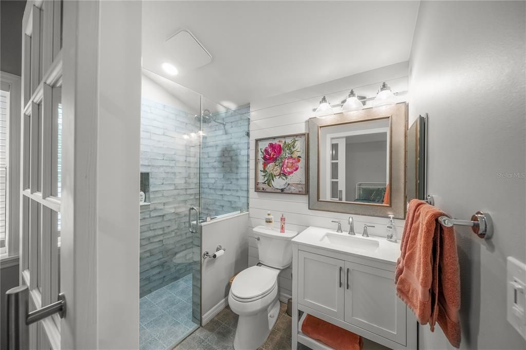 For Sale: $2,790,000 (5 beds, 5 baths, 4828 Square Feet)