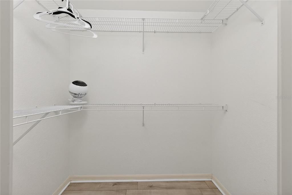 For Rent: $4,300 (3 beds, 2 baths, 1867 Square Feet)