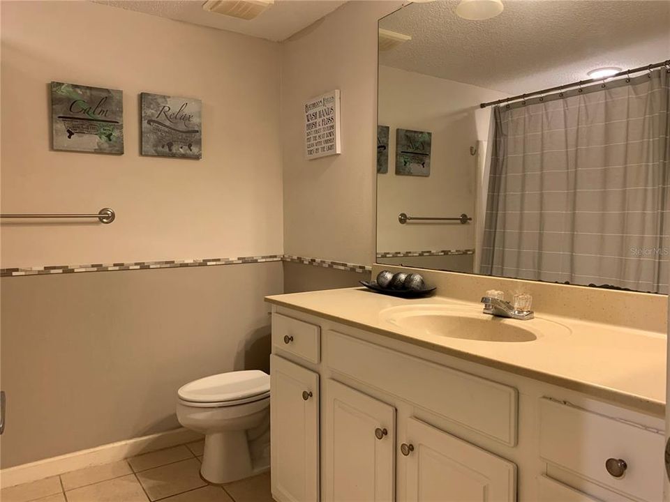 For Rent: $1,945 (2 beds, 2 baths, 1174 Square Feet)