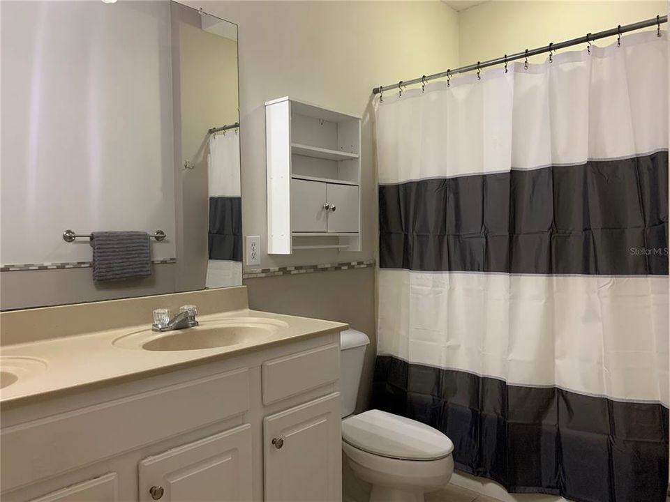 For Rent: $1,945 (2 beds, 2 baths, 1174 Square Feet)