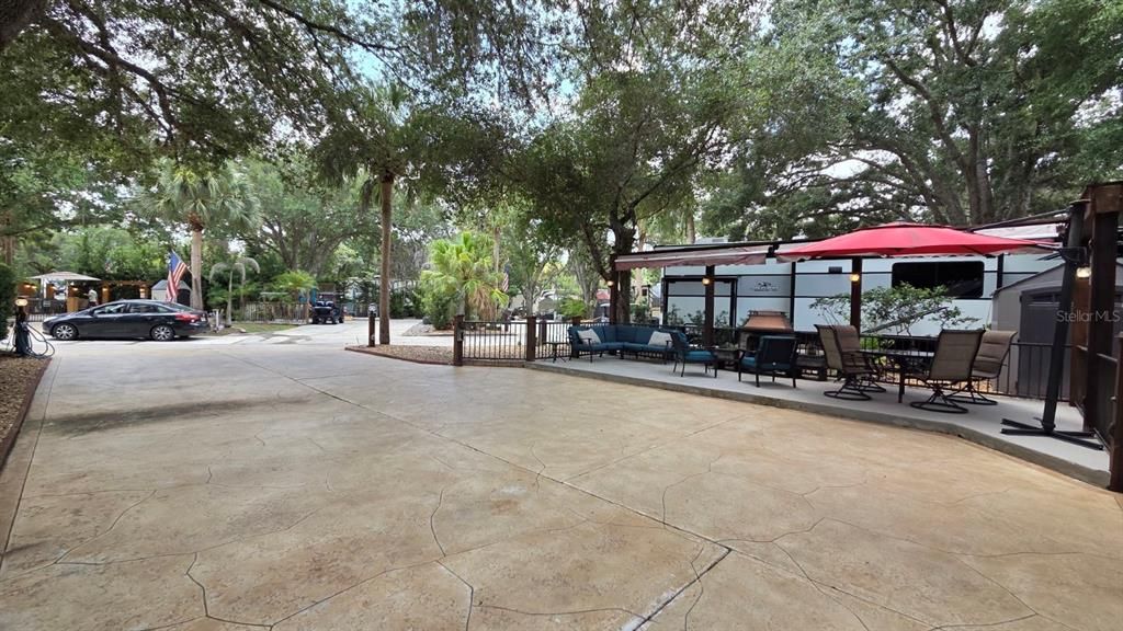 На продажу: $155,000 (0.07 acres)