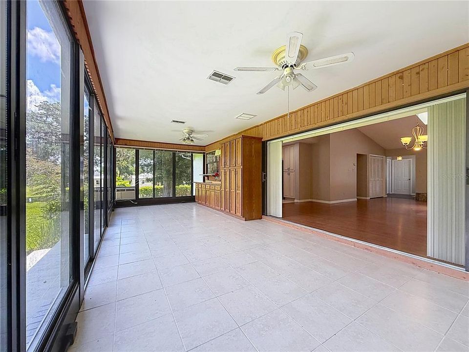 For Sale: $304,900 (3 beds, 2 baths, 2180 Square Feet)