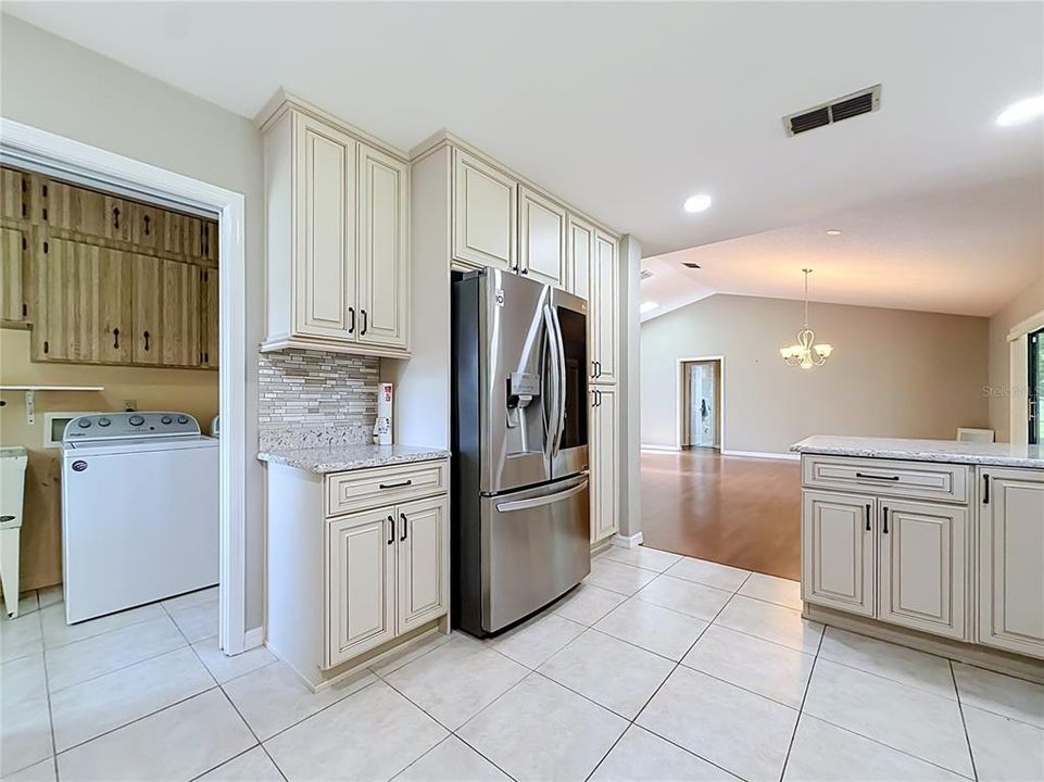 For Sale: $304,900 (3 beds, 2 baths, 2180 Square Feet)