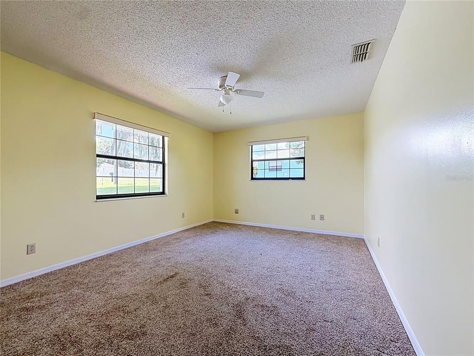 For Sale: $304,900 (3 beds, 2 baths, 2180 Square Feet)