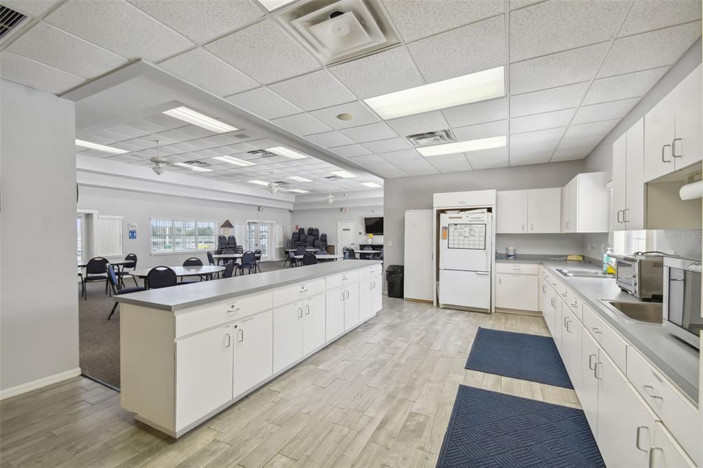 For Sale: $269,900 (2 beds, 2 baths, 1775 Square Feet)