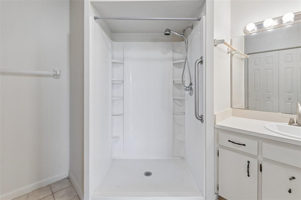 For Sale: $269,900 (2 beds, 2 baths, 1775 Square Feet)