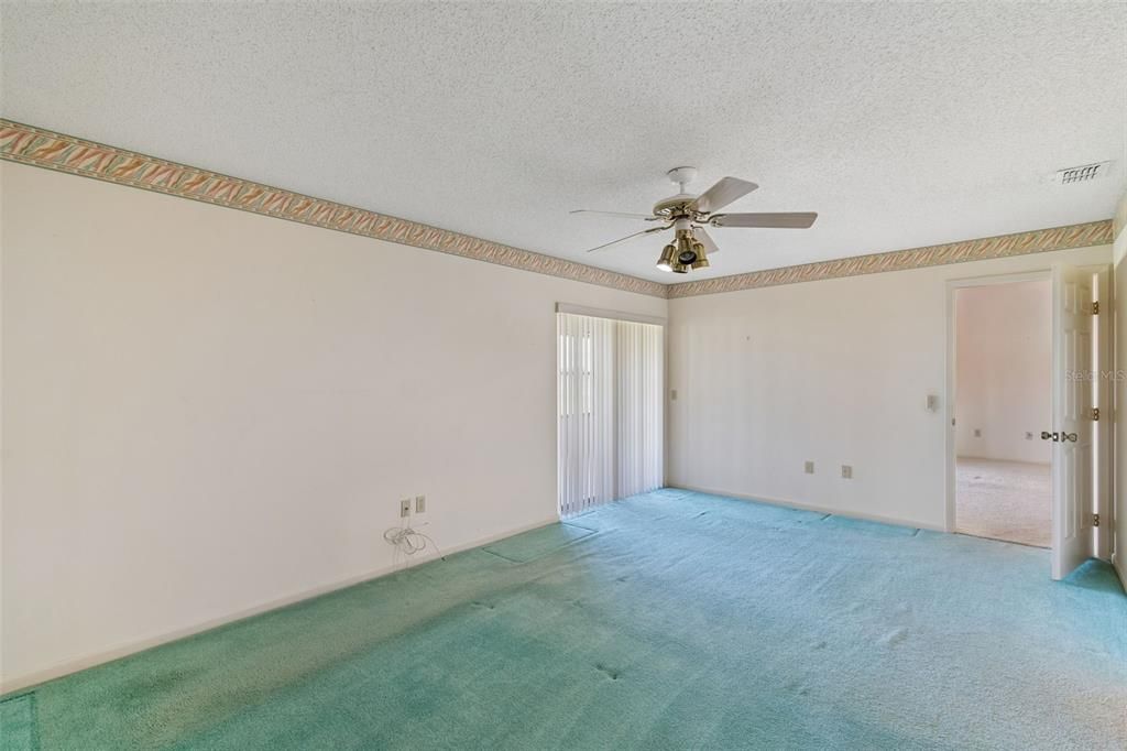 For Sale: $269,900 (2 beds, 2 baths, 1775 Square Feet)