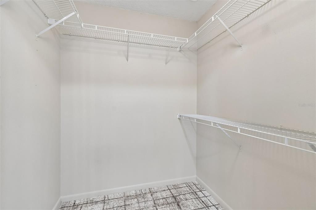 For Sale: $269,900 (2 beds, 2 baths, 1775 Square Feet)