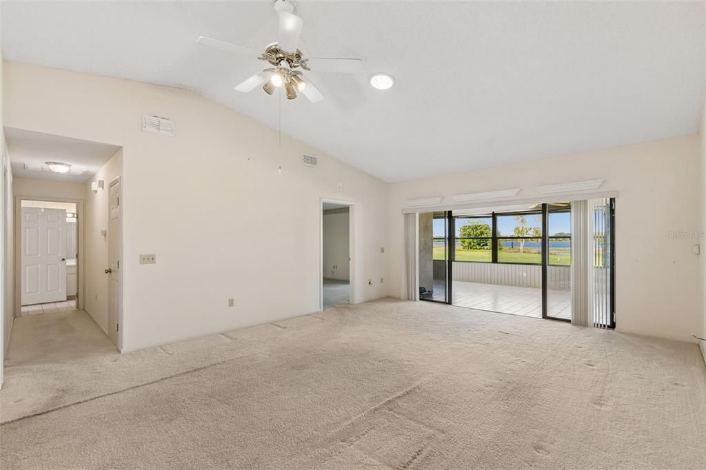 For Sale: $269,900 (2 beds, 2 baths, 1775 Square Feet)