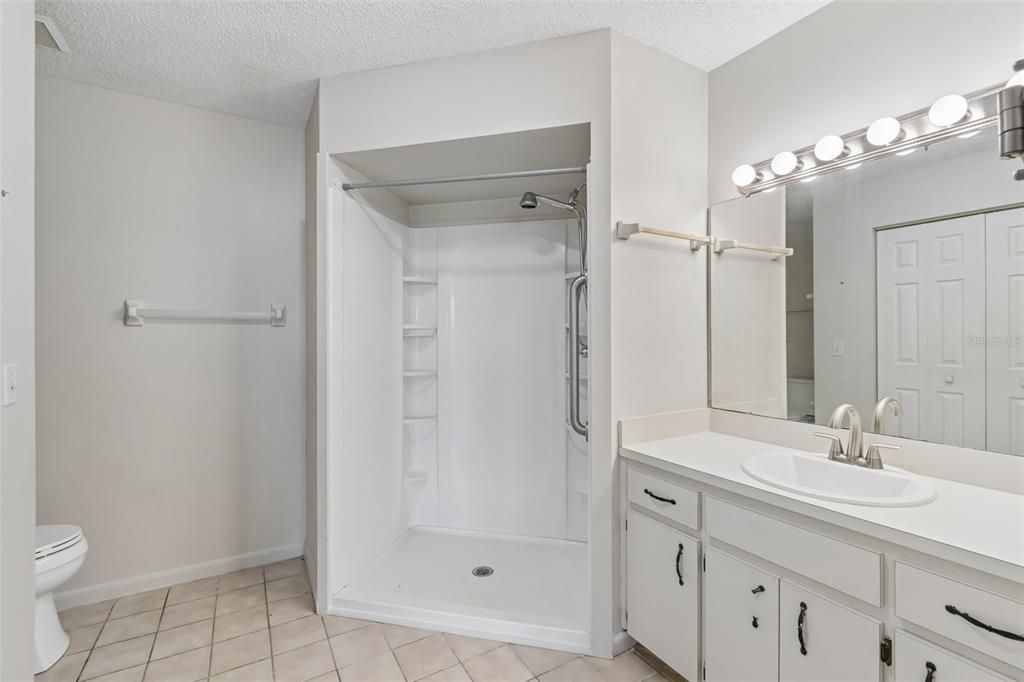 For Sale: $269,900 (2 beds, 2 baths, 1775 Square Feet)