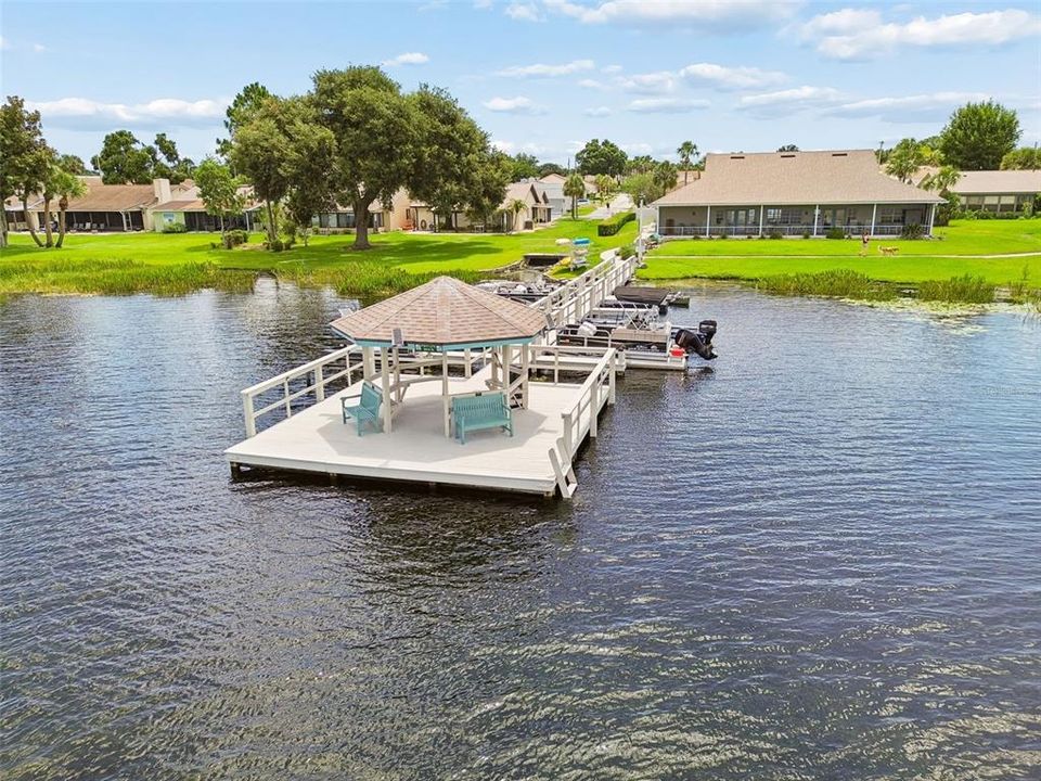 For Sale: $269,900 (2 beds, 2 baths, 1775 Square Feet)