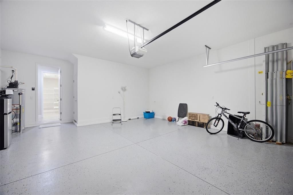 For Rent: $4,000 (5 beds, 3 baths, 3380 Square Feet)