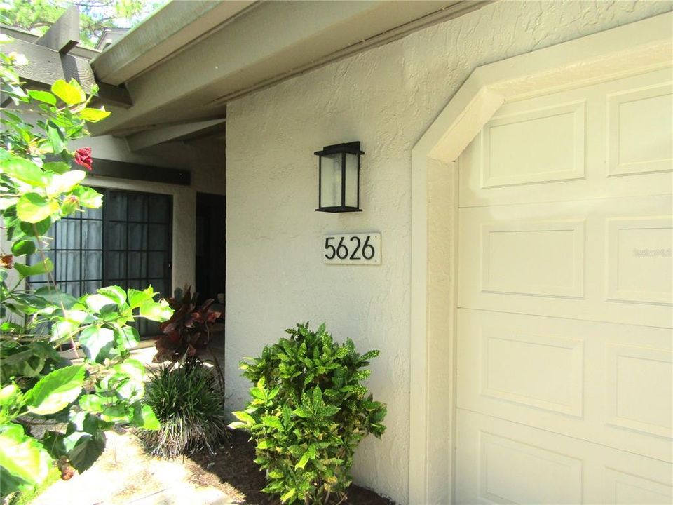 For Rent: $4,800 (3 beds, 2 baths, 2122 Square Feet)