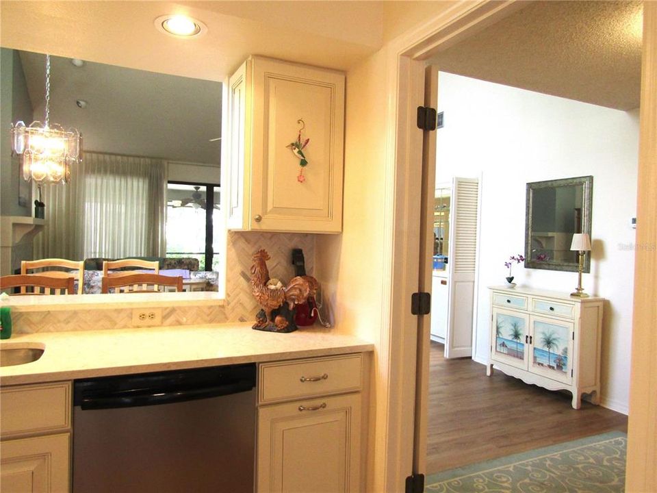 For Rent: $4,800 (3 beds, 2 baths, 2122 Square Feet)