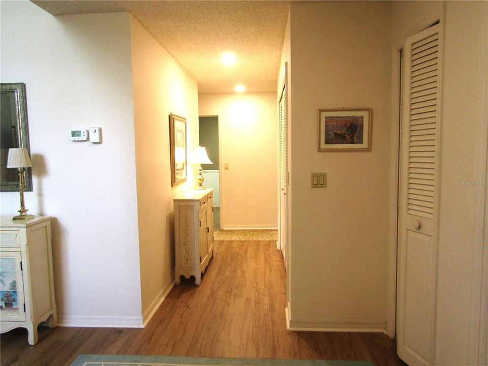 For Rent: $4,800 (3 beds, 2 baths, 2122 Square Feet)
