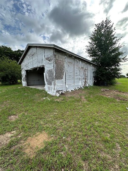 For Sale: $139,900 (3 beds, 3 baths, 1618 Square Feet)