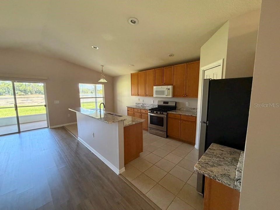 For Sale: $429,000 (4 beds, 2 baths, 1629 Square Feet)