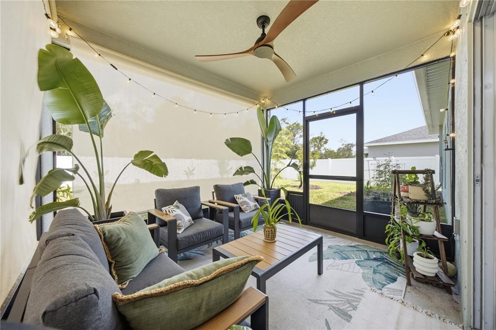 For Sale: $383,000 (3 beds, 2 baths, 1302 Square Feet)