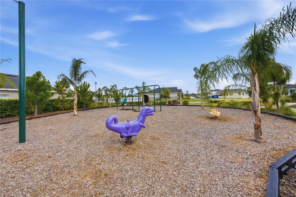 For Sale: $383,000 (3 beds, 2 baths, 1302 Square Feet)
