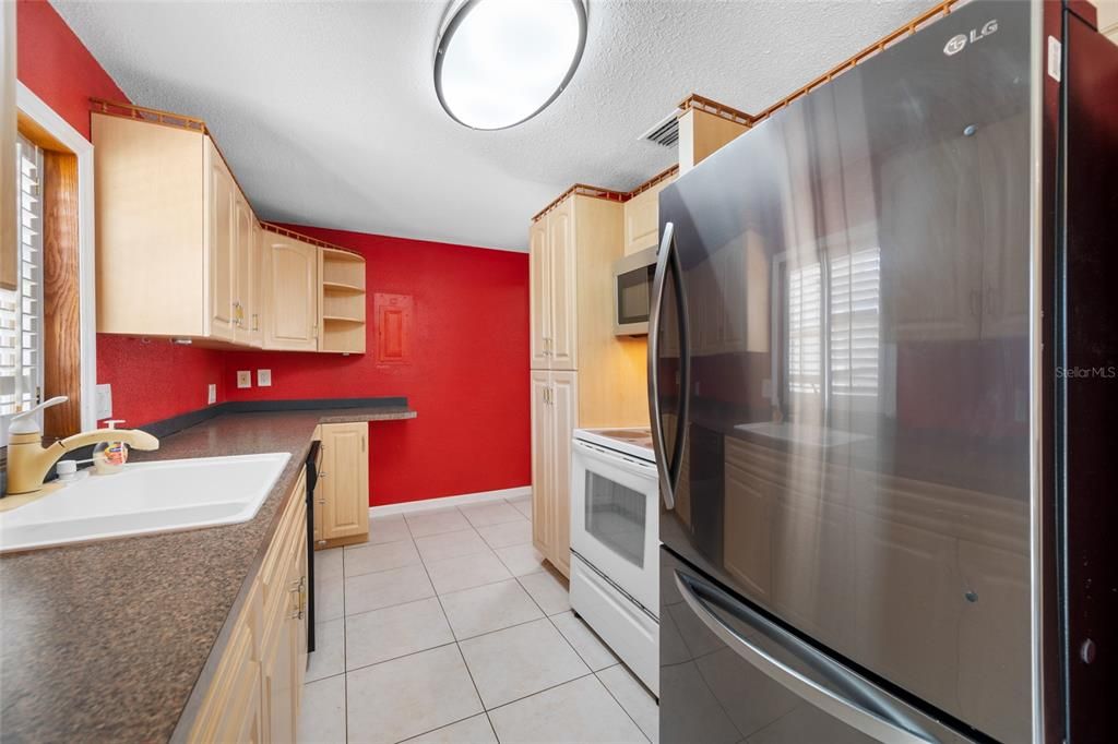 На продажу: $339,000 (2 спален, 2 ванн, 1257 Квадратных фут)