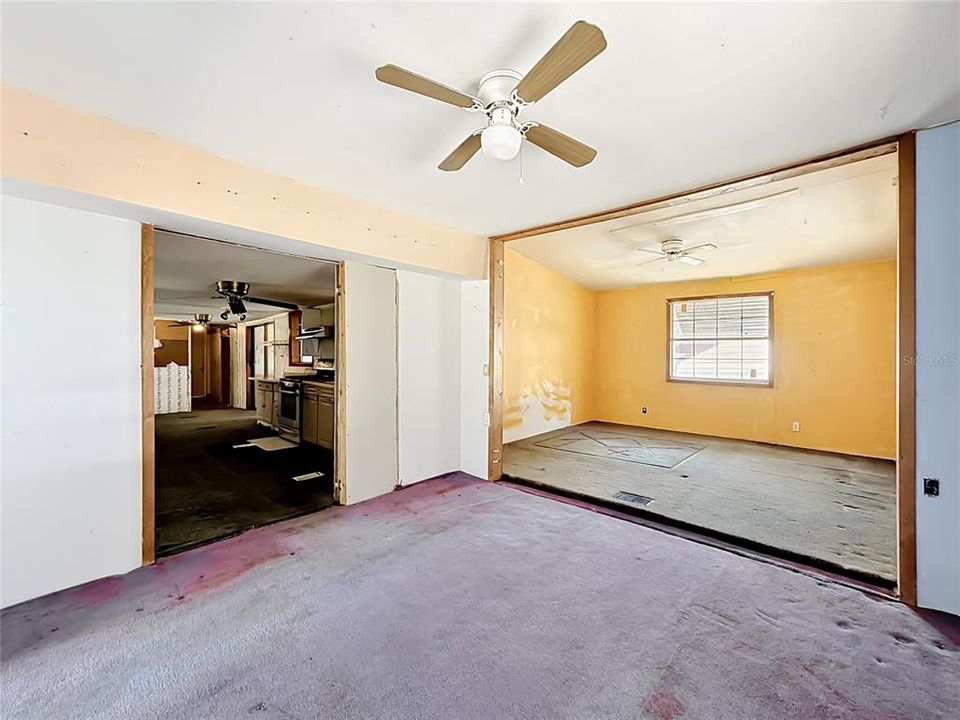 For Sale: $99,900 (3 beds, 2 baths, 2887 Square Feet)