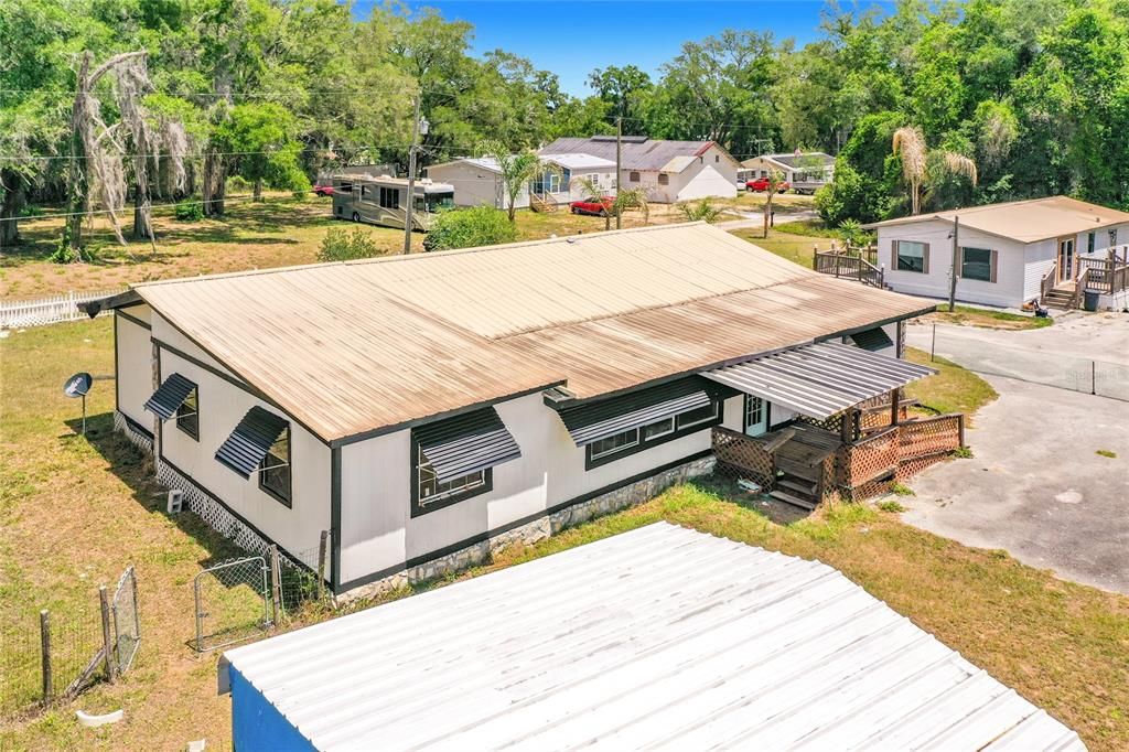 For Sale: $99,900 (3 beds, 2 baths, 2887 Square Feet)