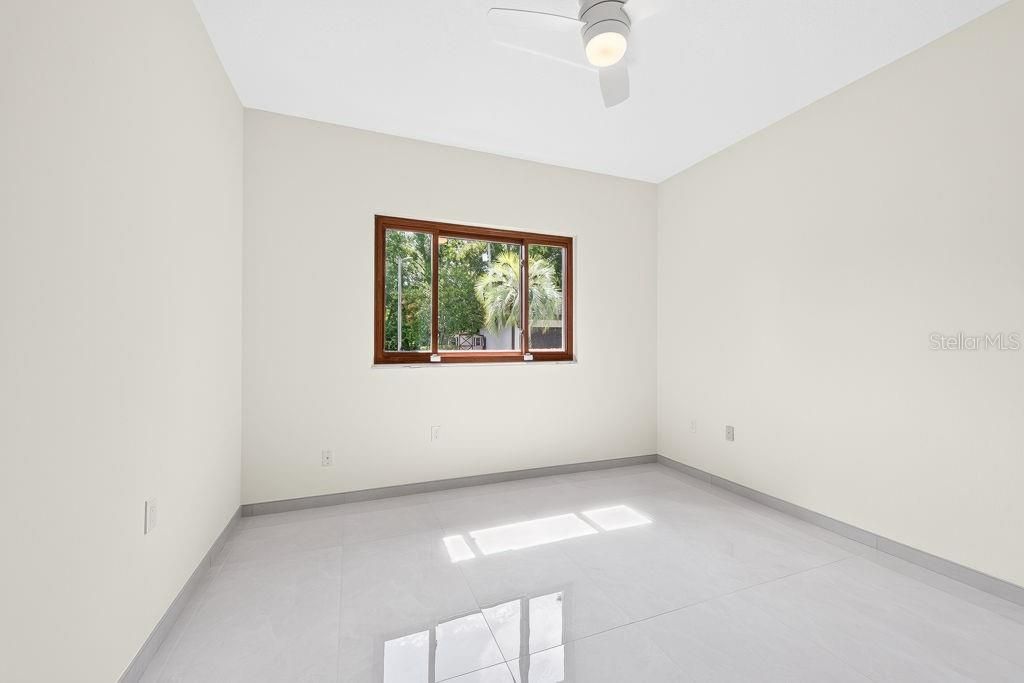 En Venta: $2,100,000 (4 camas, 5 baños, 3983 Pies cuadrados)