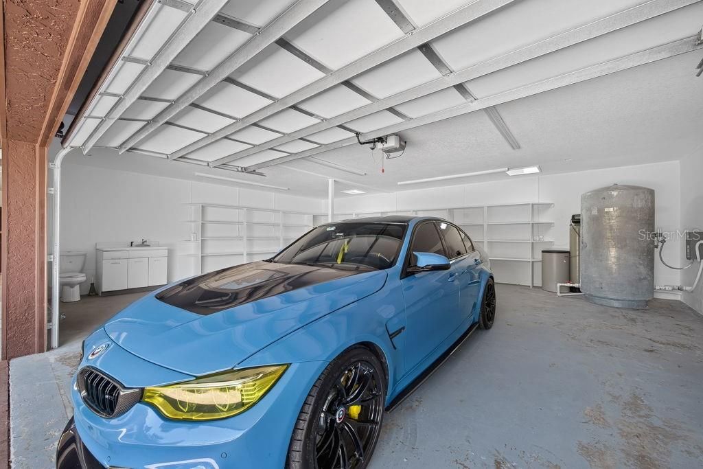 En Venta: $2,100,000 (4 camas, 5 baños, 3983 Pies cuadrados)