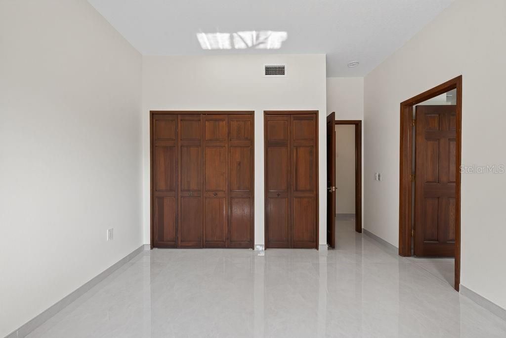 En Venta: $2,100,000 (4 camas, 5 baños, 3983 Pies cuadrados)