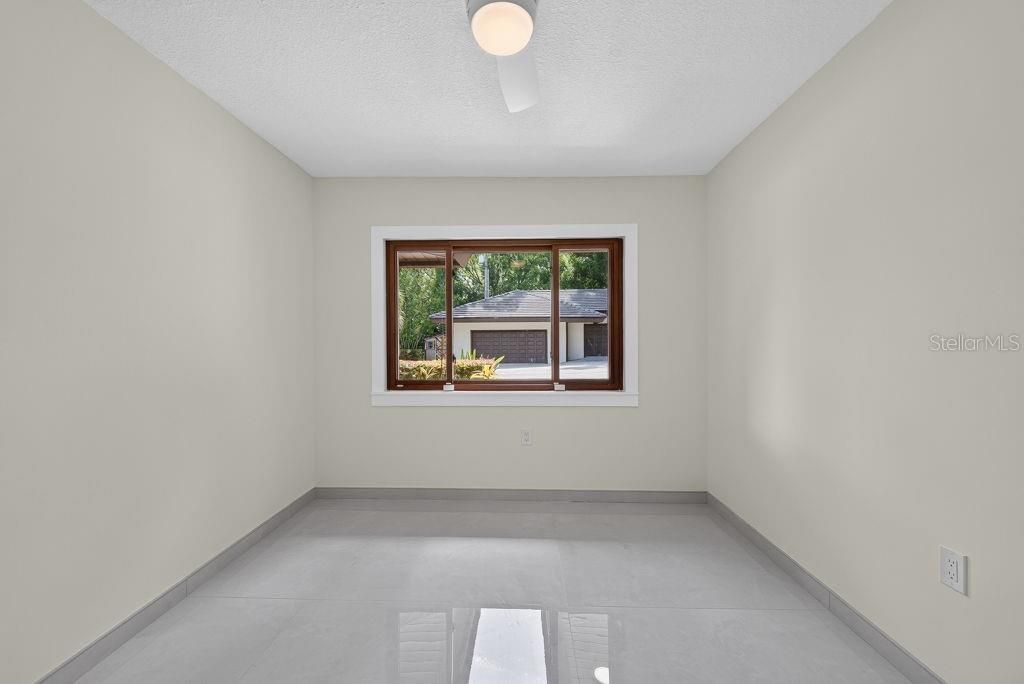 En Venta: $2,100,000 (4 camas, 5 baños, 3983 Pies cuadrados)