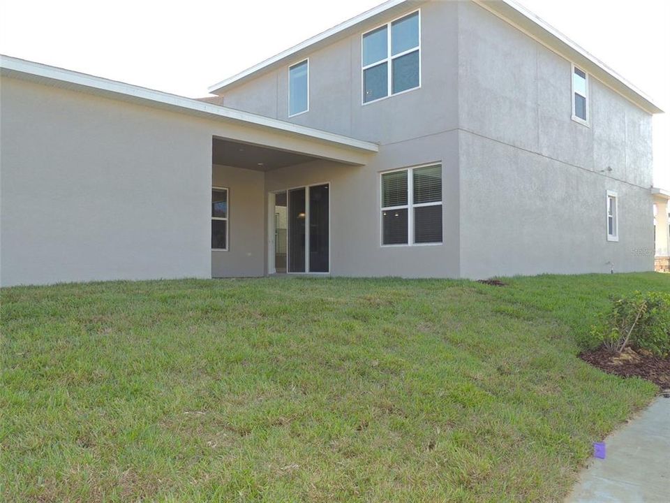 For Rent: $3,260 (3 beds, 2 baths, 2605 Square Feet)