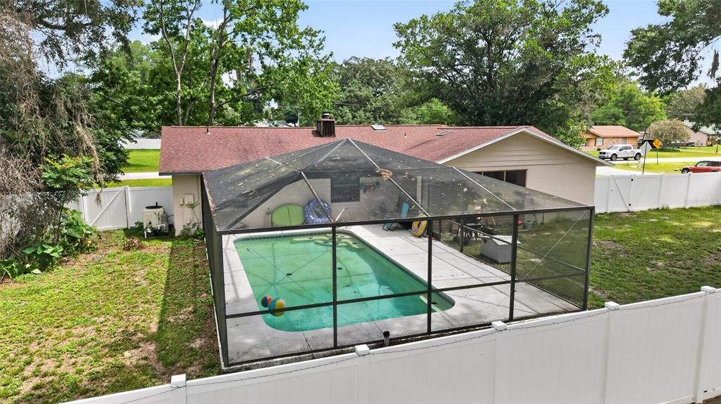 For Sale: $337,700 (4 beds, 2 baths, 1458 Square Feet)