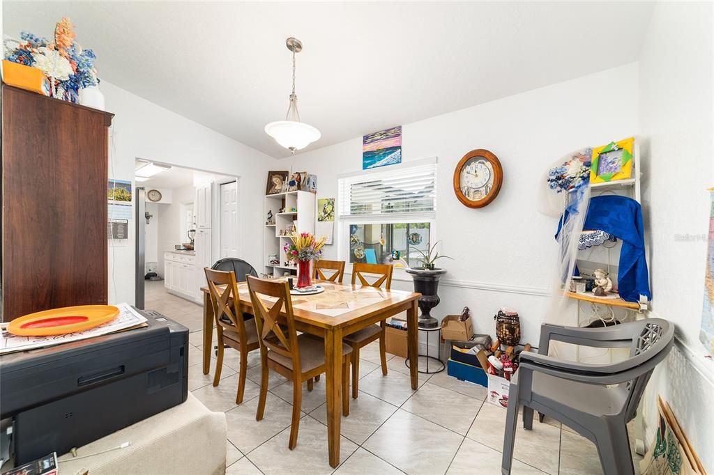 For Sale: $337,700 (4 beds, 2 baths, 1458 Square Feet)