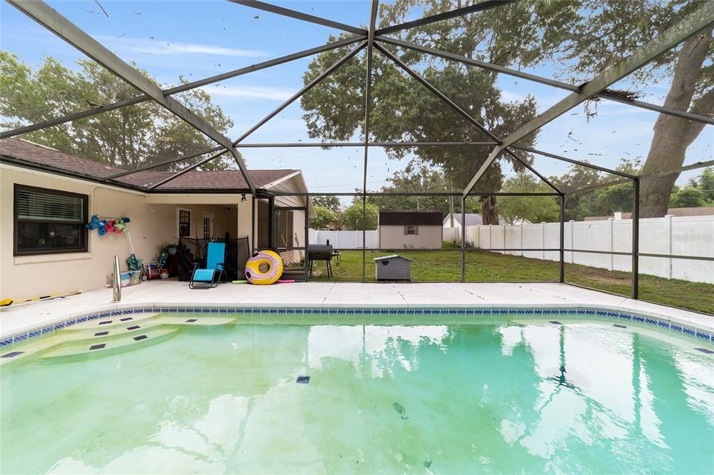 For Sale: $337,700 (4 beds, 2 baths, 1458 Square Feet)