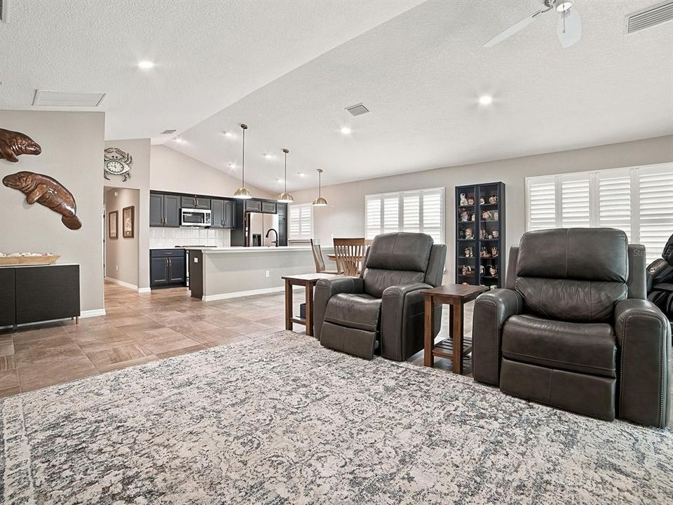 For Sale: $495,000 (3 beds, 2 baths, 1810 Square Feet)