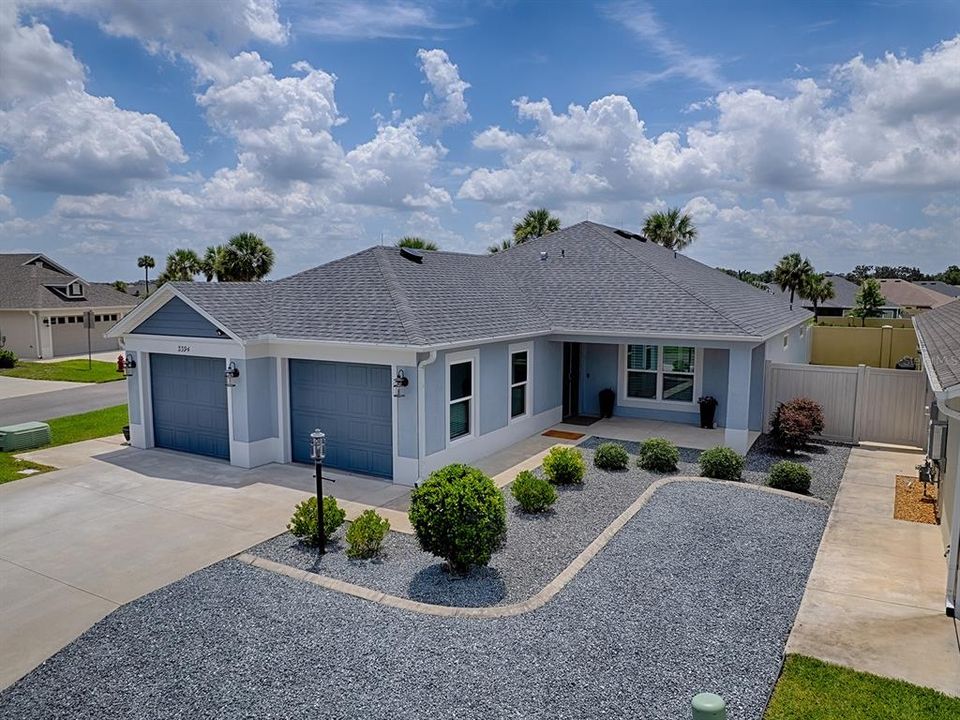 For Sale: $495,000 (3 beds, 2 baths, 1810 Square Feet)