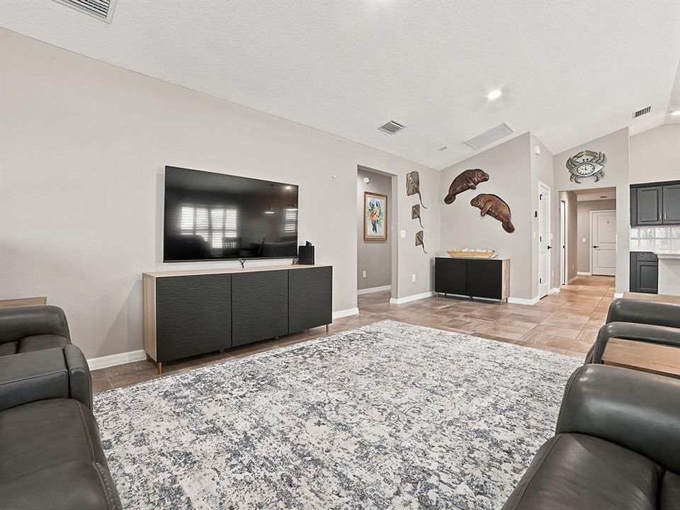 For Sale: $495,000 (3 beds, 2 baths, 1810 Square Feet)