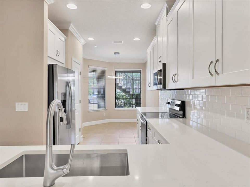 For Rent: $2,395 (2 beds, 2 baths, 1528 Square Feet)