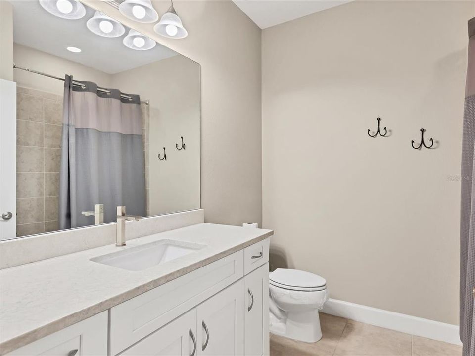 For Rent: $2,395 (2 beds, 2 baths, 1528 Square Feet)