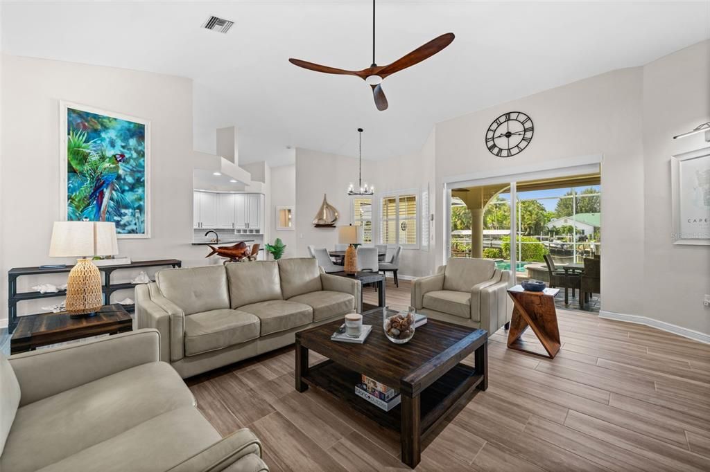 For Sale: $915,000 (3 beds, 3 baths, 2377 Square Feet)