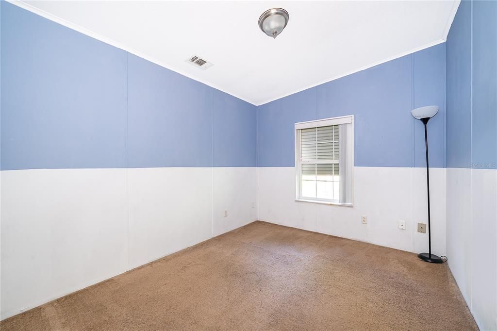 For Sale: $280,000 (4 beds, 3 baths, 2208 Square Feet)