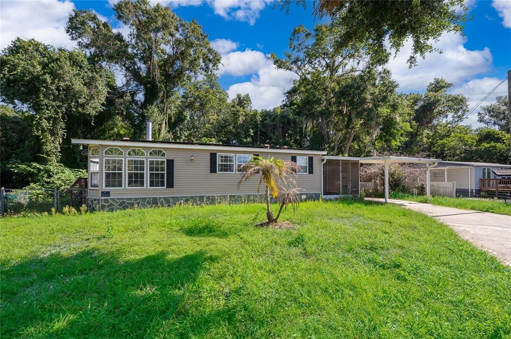 For Sale: $280,000 (4 beds, 3 baths, 2208 Square Feet)