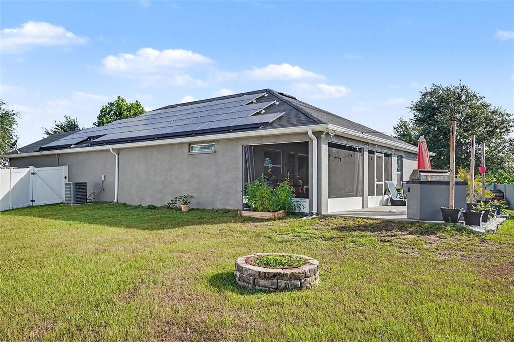 For Sale: $325,000 (4 beds, 2 baths, 2094 Square Feet)